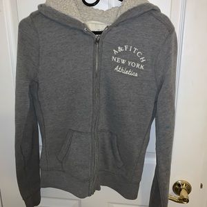Abercrombie & Fitch zip up